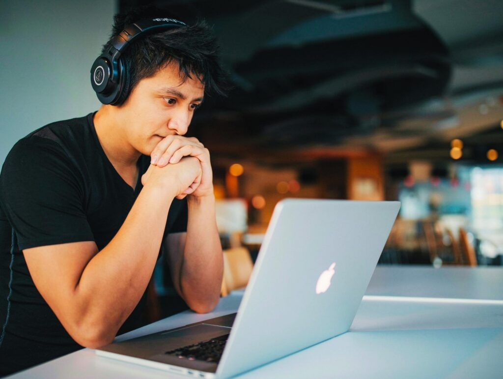 How to Buy Leads That Actually Convert in 2026