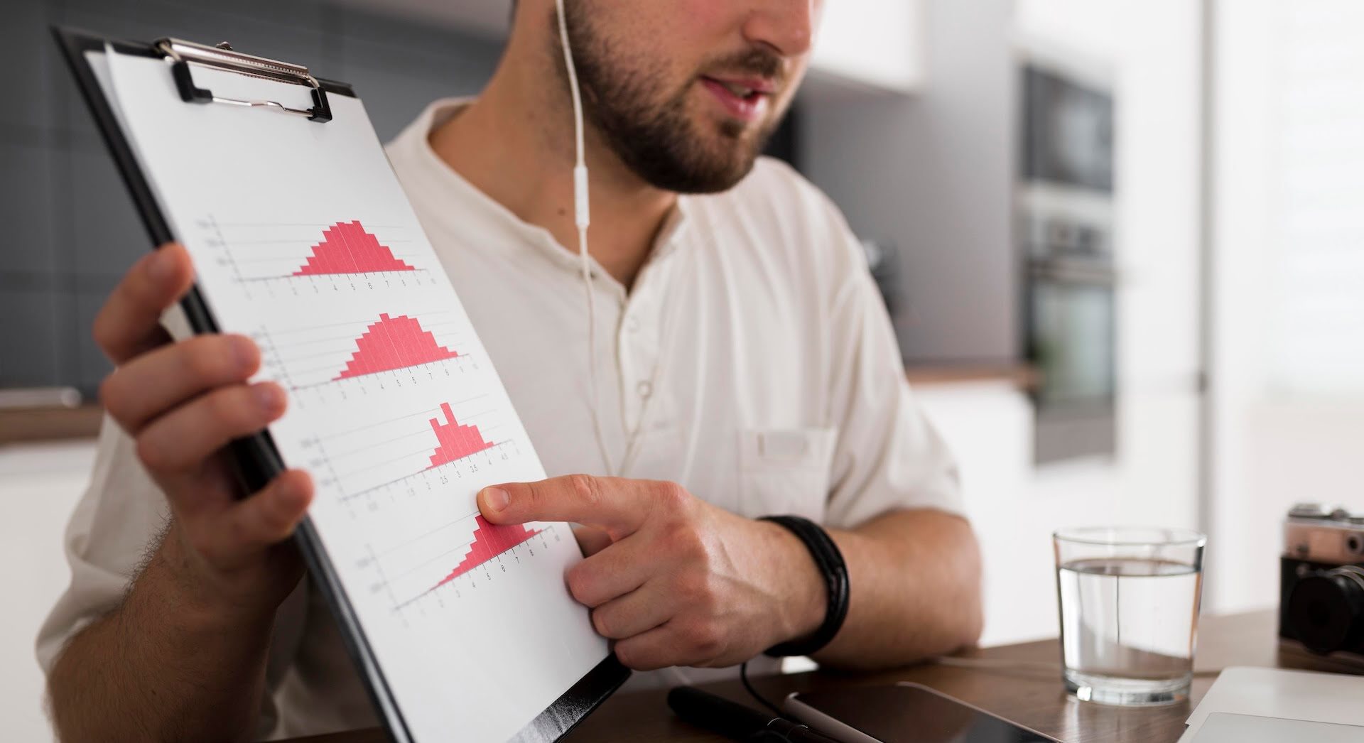 B2B Lead Generation Process: How to Scale in 2025