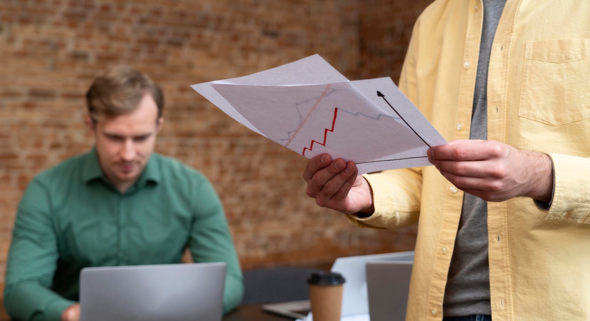Closing Sales Deals in 2025: Why a Buyer-First Approach Beats Outdated Tactics