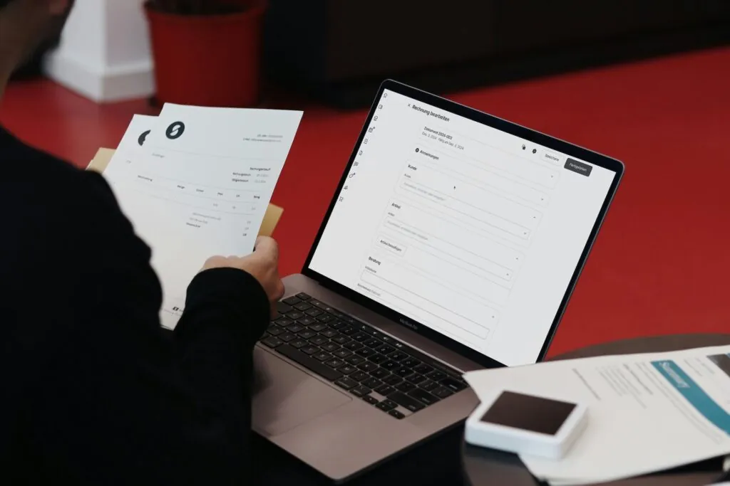 21 Must-Have Tools For Any Online Marketer in 2025