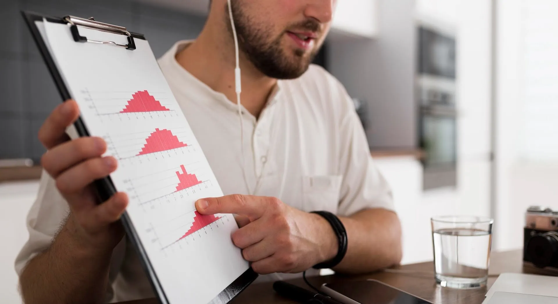B2B Lead Generation Process: How to Scale in 2025