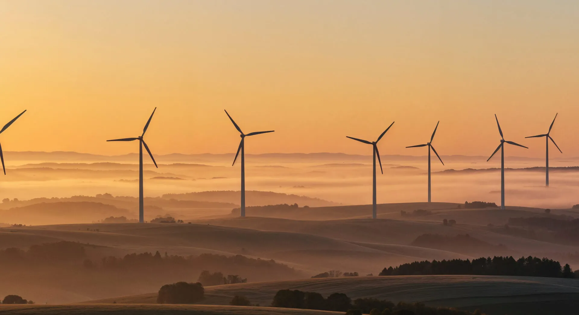 Renewable Energy Sales in 2025: Entering New Markets and Landing Big B2B Deals